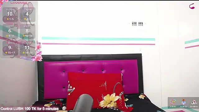 Snapshot of kambelroche chatting on October 21, 2025, 2:22 am kambelroche online show from October 21, 2025, 2:22 am