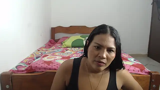 Cleopatracute  online show from August 10, 2026, 2:29 am