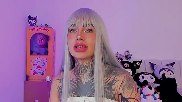 shadowcatt  online show from October 26, 2025, 8:31 pm