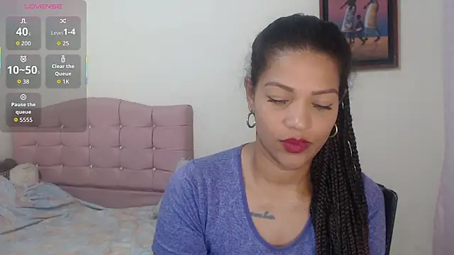 makennaa  online show from February 12, 2026, 9:31 am