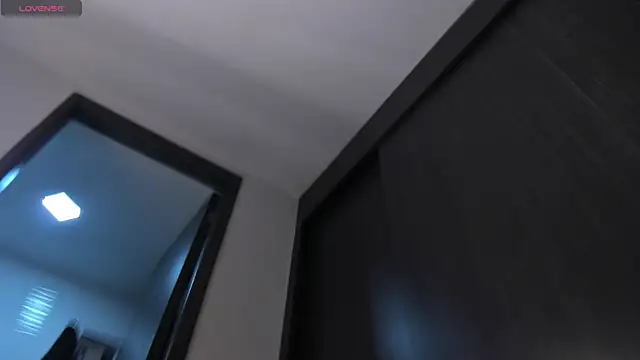 Snapshot of samaay07_ chatting on December 18, 2025, 4:44 pm samaay07 online show from December 18, 2025, 4:44 pm