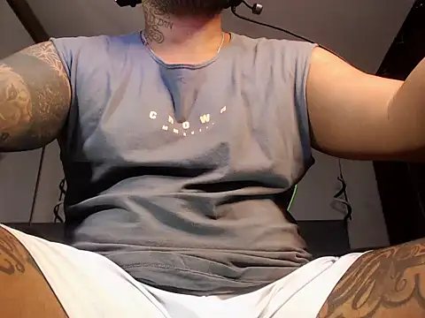 Ale Mineiro online show from April 7, 2026, 7:48 pm