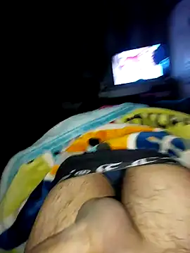 slawlargo01 online show from March 19, 2026, 8:36 am