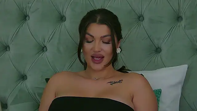 itsjessiebabe online show from January 3, 2025, 4:06 pm