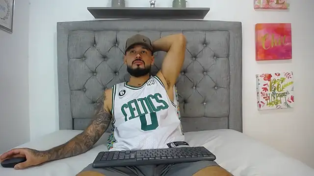 Emma beautifull online show from January 21, 2025, 3:26 am