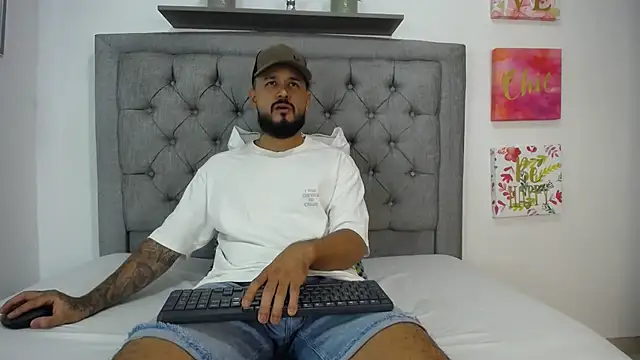 Emma beautifull online show from January 22, 2025, 12:48 am