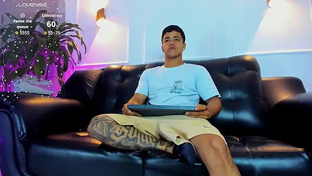 Rob saenz  online show from November 4, 2025, 11:36 am