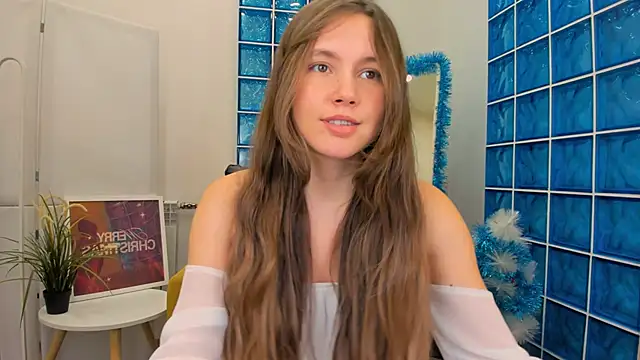 Snapshot of MaryannSoftt chatting on December 18, 2024, 4:38 pm MaryannSoftt online show from December 18, 2024, 4:38 pm