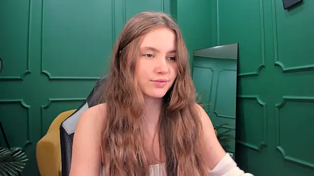 Snapshot of MaryannSoftt chatting on January 11, 2025, 6:23 pm MaryannSoftt online show from January 11, 2025, 6:23 pm