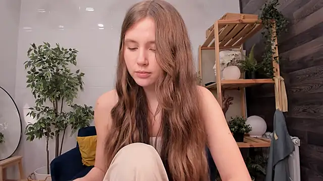 Snapshot of MaryannSoftt chatting on February 6, 2025, 4:25 pm MaryannSoftt online show from February 6, 2025, 4:25 pm