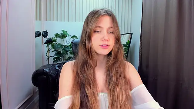 Snapshot of MaryannSoftt chatting on February 1, 2025, 4:22 pm MaryannSoftt online show from February 1, 2025, 4:22 pm
