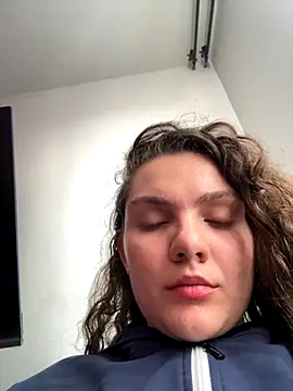 Snapshot of eva_y_marcelo chatting on November 8, 2025, 9:07 pm eva y marcelo online show from November 8, 2025, 9:07 pm