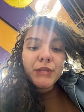 Snapshot of eva_y_marcelo chatting on November 26, 2025, 12:10 am eva y marcelo online show from November 26, 2025, 12:10 am