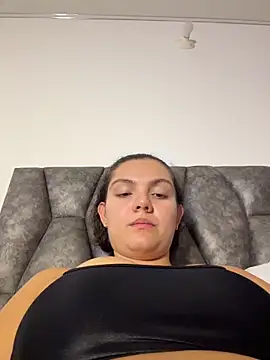 Snapshot of eva_y_marcelo chatting on December 23, 2025, 9:30 am eva y marcelo online show from December 23, 2025, 9:30 am