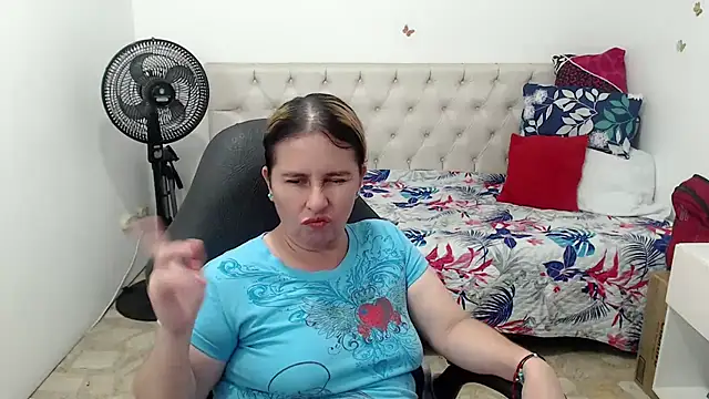 victoria jones online show from April 2, 2026, 2:02 pm