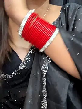 Snapshot of Diya_Chopra chatting on October 31, 2025, 6:10 am Diya Chopra online show from October 31, 2025, 6:10 am