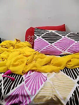 Snapshot of Diya_Chopra chatting on March 2, 2025, 7:32 am Diya Chopra online show from March 2, 2025, 7:32 am