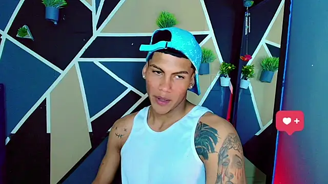 Snapshot of Damian_latinxxx chatting on February 22, 2025, 9:34 am Damian latinxxx online show from February 22, 2025, 9:34 am