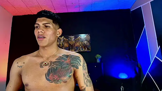 Snapshot of Damian_latinxxx chatting on March 4, 2025, 9:18 am Damian latinxxx online show from March 4, 2025, 9:18 am