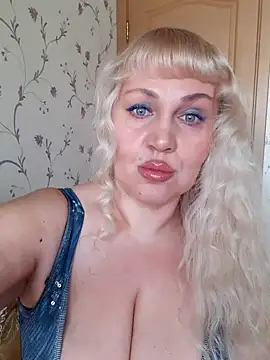 IsabellaBoni online show from March 5, 2026, 7:16 am