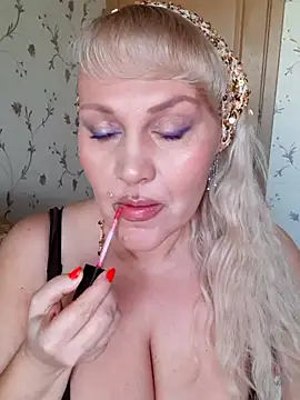 IsabellaBoni online show from April 5, 2026, 6:31 am