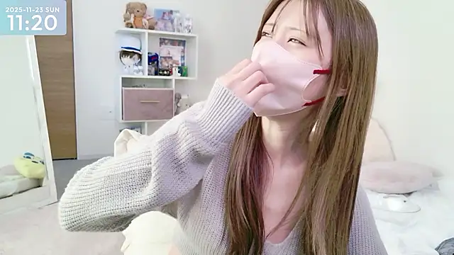 -SHINON- online show from November 23, 2025, 2:21 am