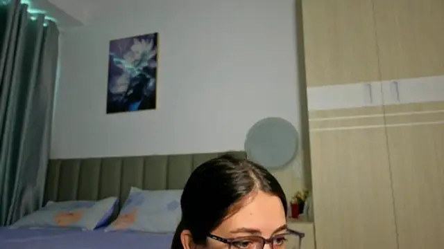 sweety vikky online show from July 6, 2026, 12:06 am