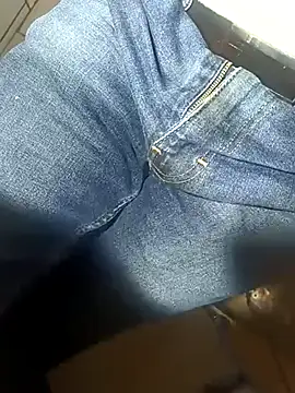 Snapshot of franko1987 chatting on March 1, 2025, 5:52 am franko1987 online show from March 1, 2025, 5:52 am