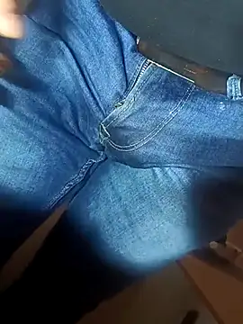 Snapshot of franko1987 chatting on March 2, 2025, 6:59 am franko1987 online show from March 2, 2025, 6:59 am