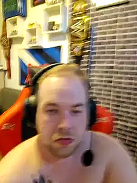 PupW0lfy online show from February 27, 2025, 4:32 pm