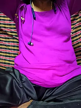 Snapshot of Tamil--Rani chatting on March 3, 2025, 5:31 pm Tamil--Rani online show from March 3, 2025, 5:31 pm