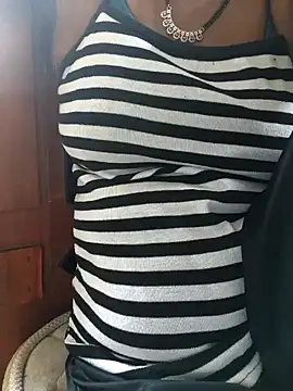 Snapshot of Tamil--Rani chatting on February 11, 2025, 8:15 am Tamil--Rani online show from February 11, 2025, 8:15 am