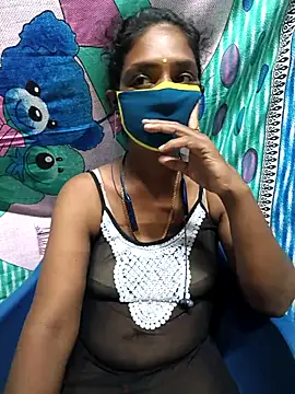 Snapshot of Tamil--Rani chatting on March 13, 2025, 3:39 pm Tamil--Rani online show from March 13, 2025, 3:39 pm