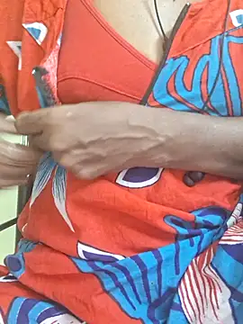 Snapshot of Tamil--Rani chatting on February 12, 2026, 3:23 pm Tamil--Rani online show from February 12, 2026, 3:23 pm