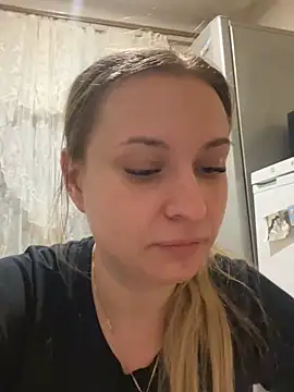 Snapshot of OlgaBuzzz chatting on March 3, 2025, 12:50 pm OlgaBuzzz online show from March 3, 2025, 12:50 pm