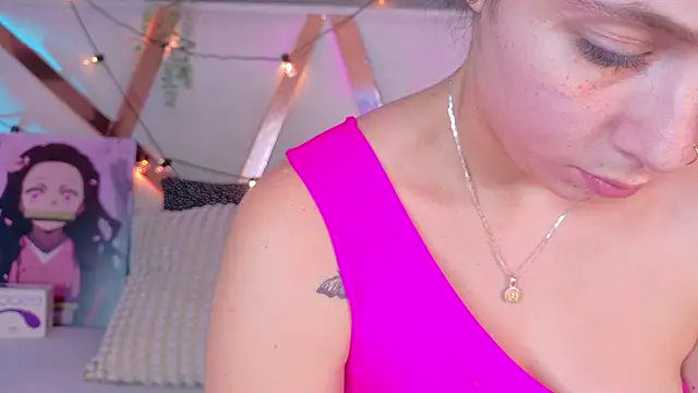 AmbarHills 1 online show from April 8, 2026, 11:44 am