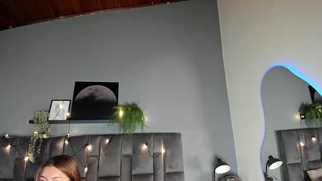 Snapshot of AbbyWathson chatting on May 19, 2026, 11:50 am AbbyWathson online show from May 19, 2026, 11:50 am