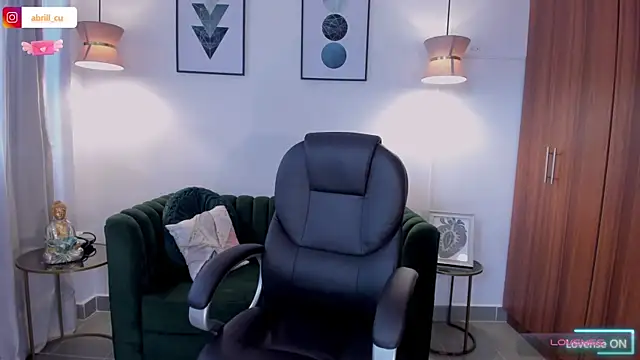 Abella ruiz online show from December 17, 2025, 1:16 pm