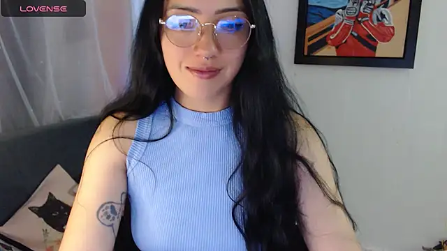 Snapshot of Suzanne_abbey chatting on July 28, 2026, 11:26 pm Suzanne abbey online show from July 28, 2026, 11:26 pm