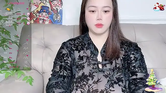 Snapshot of 520-vivo chatting on February 14, 2025, 5:36 pm 520-vivo online show from February 14, 2025, 5:36 pm
