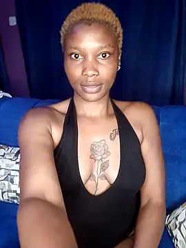 Snapshot of Pinky_shyee chatting on April 20, 2026, 12:52 pm Pinky shyee online show from April 20, 2026, 12:52 pm