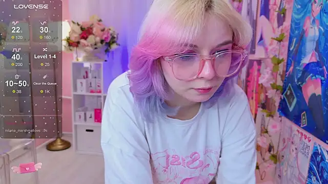 Coconut Mia online show from November 7, 2025, 10:35 pm