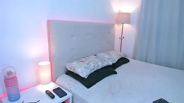 MissMaria online show from December 16, 2025, 3:11 am