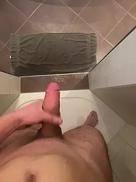 Snapshot of Bigdick0301 chatting on January 6, 2025, 4:02 pm Bigdick0301 online show from January 6, 2025, 4:02 pm