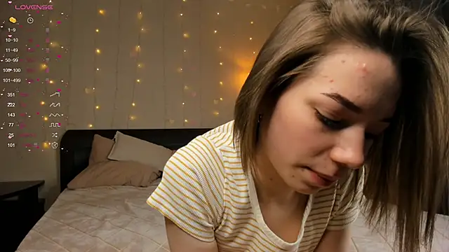 MartaVigano online show from March 14, 2025, 1:05 am