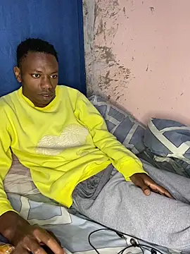 Snapshot of fireboyafrica chatting on November 3, 2025, 11:52 pm fireboyafrica online show from November 3, 2025, 11:52 pm