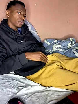 Snapshot of fireboyafrica chatting on September 13, 2025, 11:38 pm fireboyafrica online show from September 13, 2025, 11:38 pm