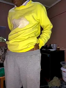 Snapshot of fireboyafrica chatting on September 16, 2025, 12:39 pm fireboyafrica online show from September 16, 2025, 12:39 pm