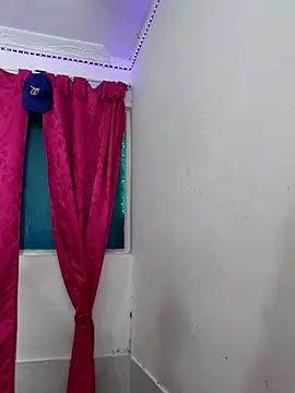 Snapshot of Michelle_Brito1 chatting on February 17, 2026, 2:14 pm Michelle Brito1 online show from February 17, 2026, 2:14 pm