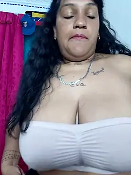 Snapshot of Michelle_Brito1 chatting on March 1, 2026, 2:17 pm Michelle Brito1 online show from March 1, 2026, 2:17 pm